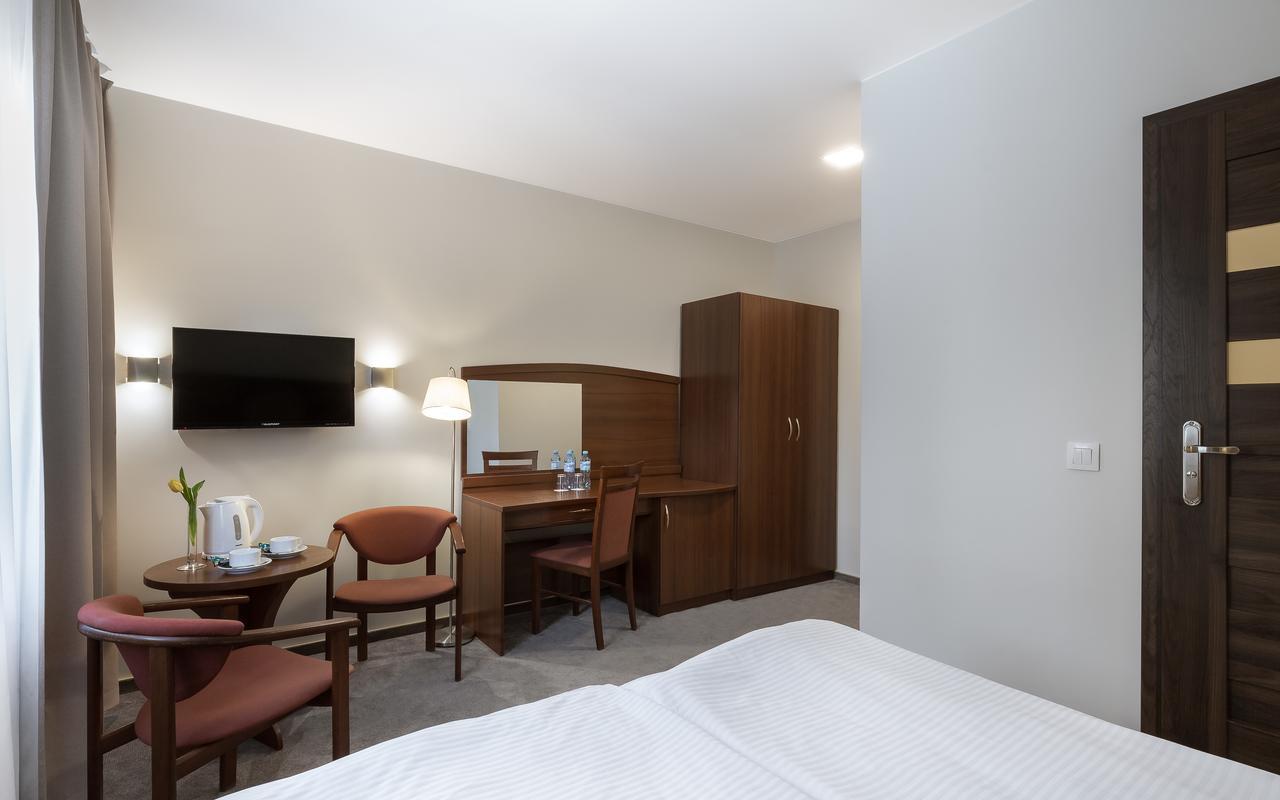 Gosciniec Mala Bawaria Hotel Szklarska Poręba Buitenkant foto
